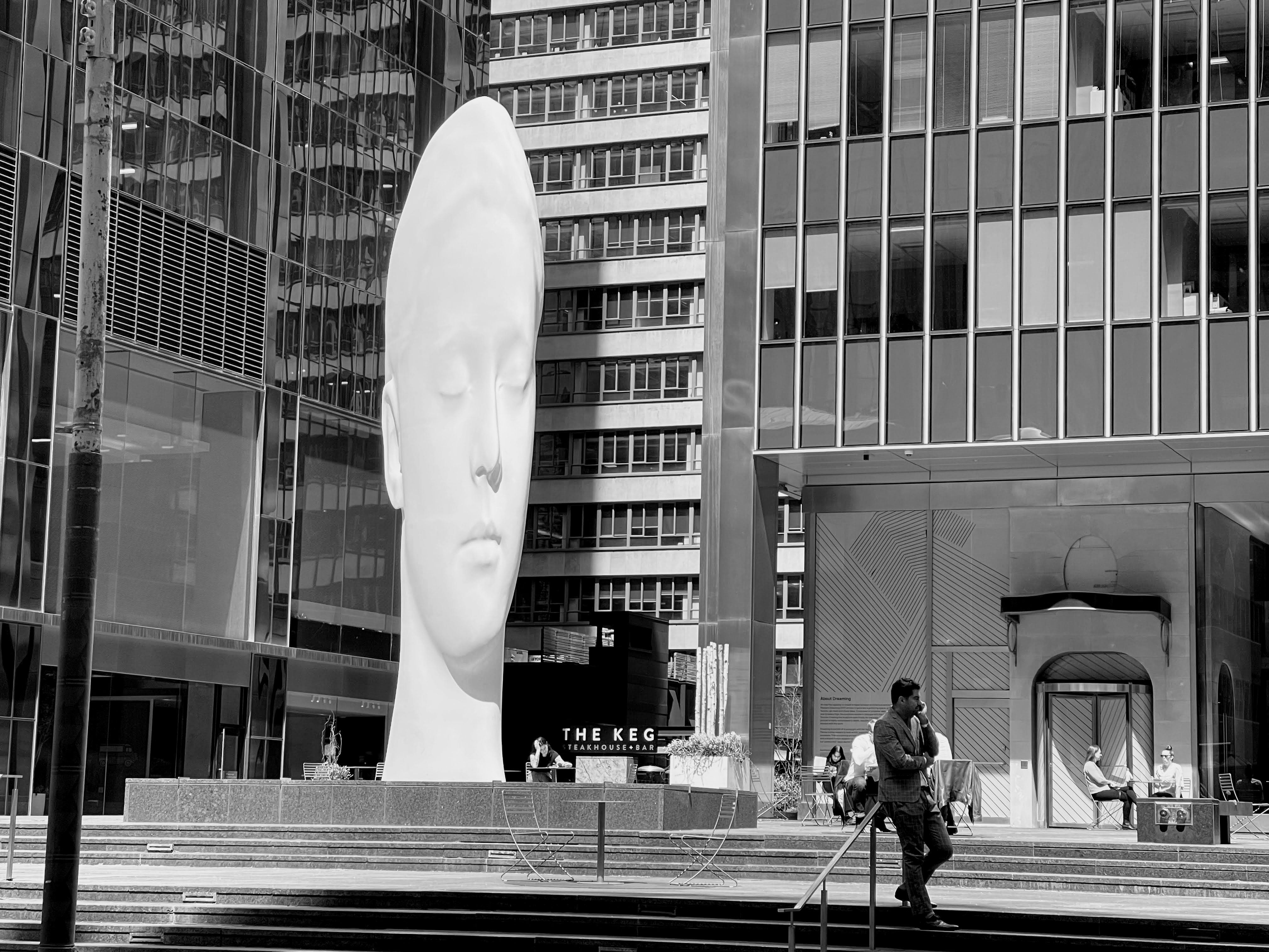 King West: Ociola | Planet PU King West